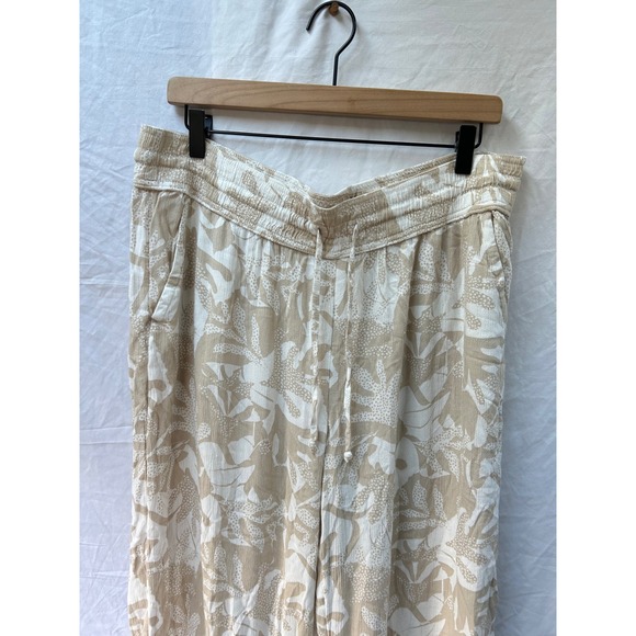 prAna Wide Leg Crop Pants Beige White Floral Print Elastic Waist Drawstring XL - Picture 3 of 8